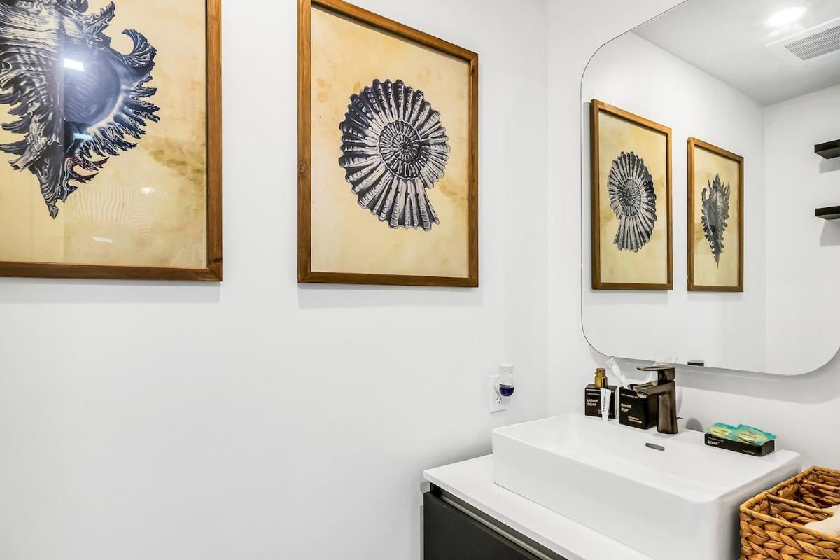 Stylish Tropical Chic 2-bedroom In Downtown Apartment Miami